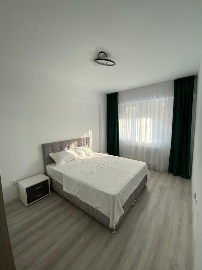 Njunior Apartment 02 Yaş Dış mekan fotoğraf